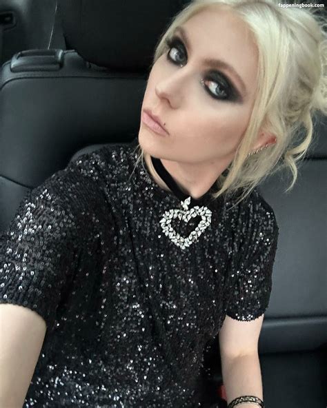 Taylor Momsen Aryelsoul Nude Onlyfans Leaks The Fappening Photo