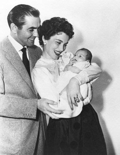Lindu break up linchen dudu eng sub. Tyrone Power and 2nd wife Linda Christian and baby Romina ...