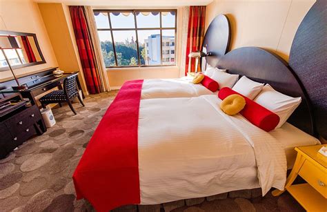 You can set a humane trap and release it outside, use a standard snap trap, or even get a cat to do the job. Inside Mickey's Penthouse Suite - Disney Tourist Blog