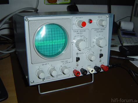 Schalten sie oszilloskop mit dem „power s. Oszilloskop YiZREEL 02.jpg | oszilloskop, yizreel | hifi ...