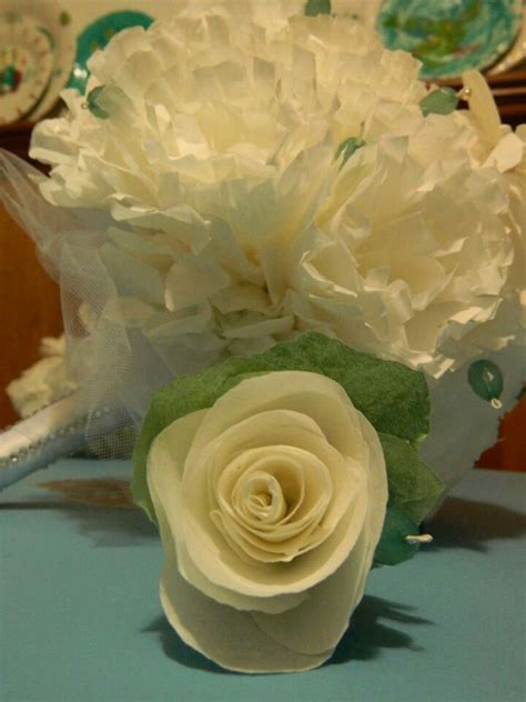 Many of these coffee filter art projects use other inexpensive supplies like food coloring and markers. Pin on diy Coffee filter flowers and wedding bouquet