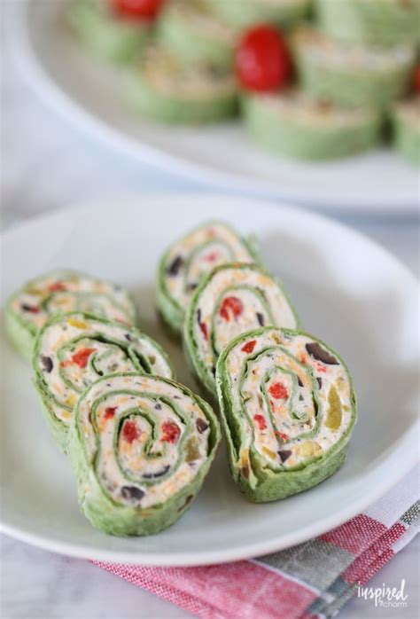 Lay puff pastry pinwheels in the shape of a christmas tree. Tortilla Roll-Ups with Salsa - Christmas Appetizer Recipe | Christmas recipes appetizers ...