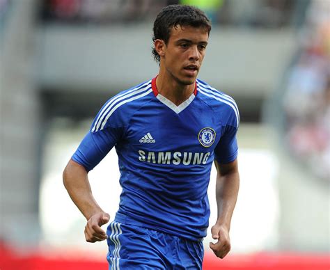 El mendocino franco di santo continúa con la pólvora mojada y su titularidad no está asegurada. Jose Mourinho transfers: The Man Utd boss' 19 worst career ...