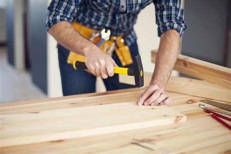6 Reasons To Hire A Professional Carpenter For Renovations