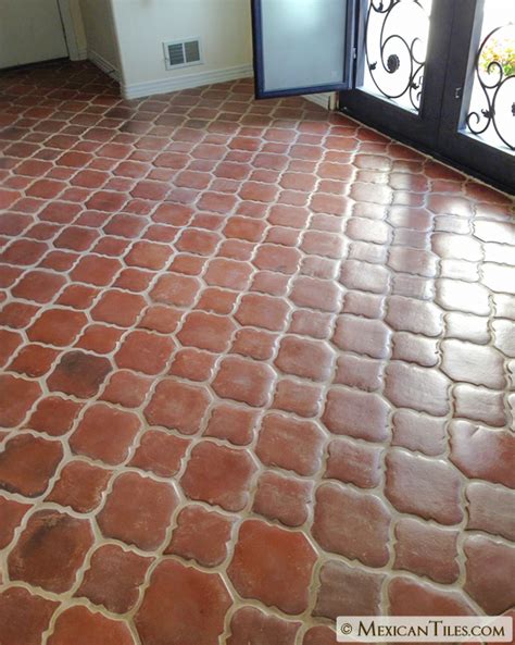 Absolutely nothing makes a kitchen more inviting than a glowing saltillo floor. Mexican Tile - Spanish Mission Red Terracotta Floor Tile ...