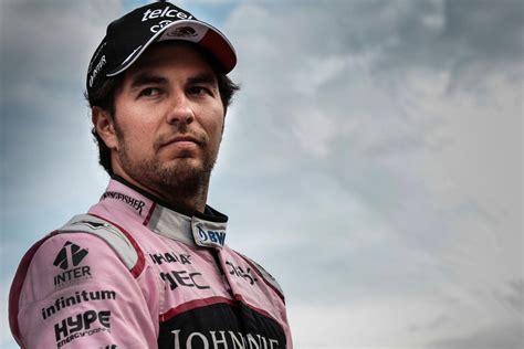 Sergio Pérez Renueva Con Force India Para 2019 F1 Sin Tracción