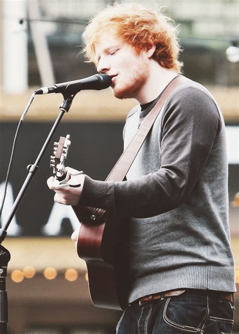 Ed Sheeran Cantante Di Perfect E Shape Of You Vita Carriera