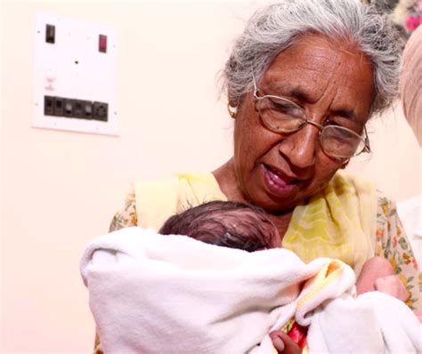 72 Year Old Woman Gives Birth Breaking World Record Inner Strength Zone