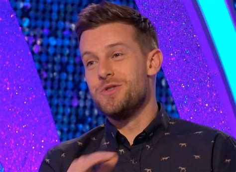 strictly come dancing 2019 chris ramsey set for place in the final after karen hauer clue tv