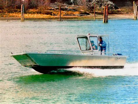 Top speed of approximately 22 mph, with a 300 gallon fuel capacity. Used Commercial Fishing Boats For Sale in Alaska