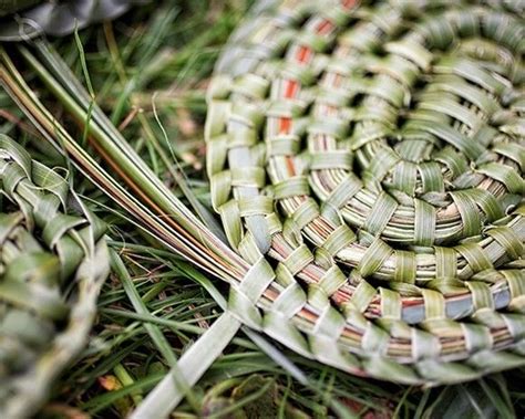 satin stitch using flax basket weaving patterns flax weaving basket weaving
