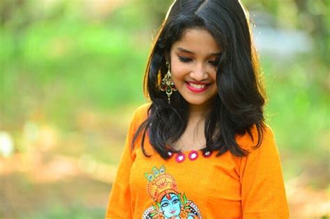 Anikha surendran is an indian actress who is known for her work in the malayalam and tamil film credit: 'Yennai Arindhaal' fame baby Anikha Surendran - Photo ...