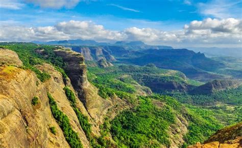 Below we have a list of things to do in krabi and the places where you want to spend the best moments of your trip. 20 Best Places To Visit In Lonavala