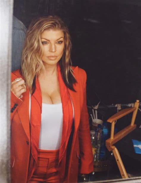 Fergie Instagram The Four Host Flashes Lady Lumps In Sexy Skintight