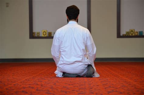 Learn How To Perform Namaz Beginners Step By Step Guide