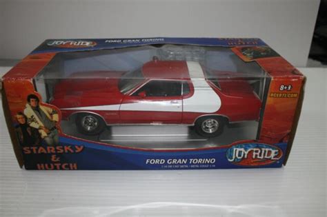 Starsky And Hutch 1 18 Scale Diecast Car Ford Gran Torino Rc2 Joy Ride