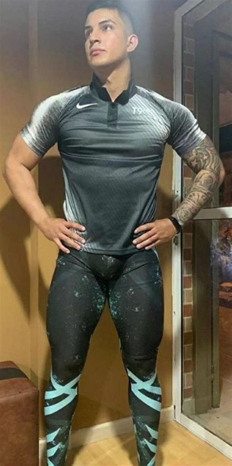 Pin By Drspeedo On Suits And Tights 3 Gym Wear Men Gym Wear Fashion