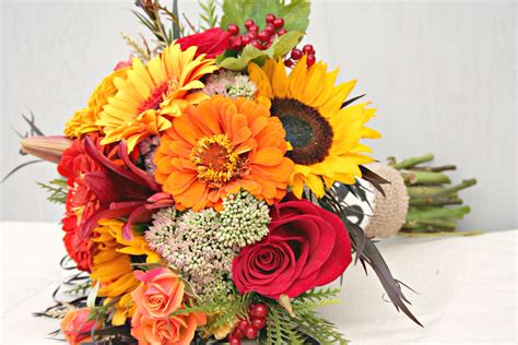 fall-bouquet-created-by-flowers-by-sweet-pea-designs