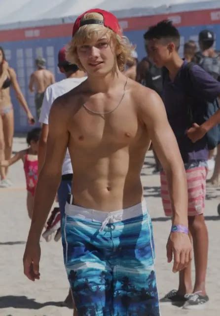 Shirtless Male Shaggy Blond Beach Hunk Jock Cap Cute Beefcake Photo X E Picclick