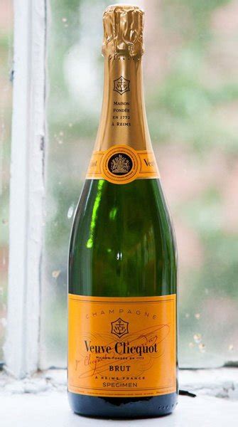 Top 19 champagne brands in the world. The World's 10 Most Expensive Champagne Bottles - Elite ...