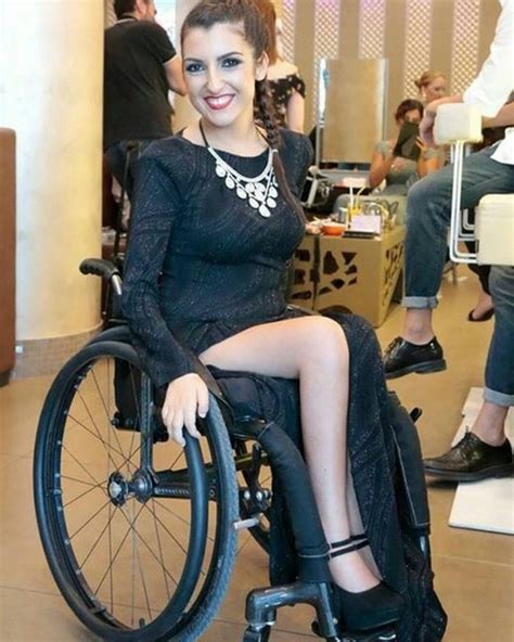 Pin By Francesca Hearne On Wheelchair Women Wheelchair Women