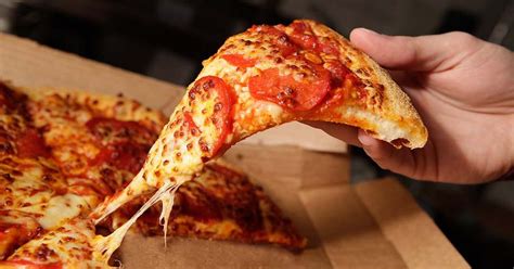 Alles rund um spiele & spielzeug bei ladenzeile entdecken. Why Domino's costs so much in the UK - when a large pizza ...