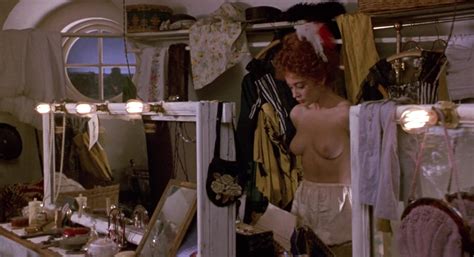 Nude Video Celebs Moira Kelly Nude Diane Lane Nude Chaplin 1992