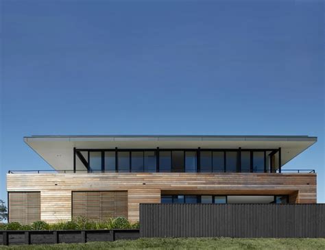 Beach House In Australia By Smart Design Studio Homedezen