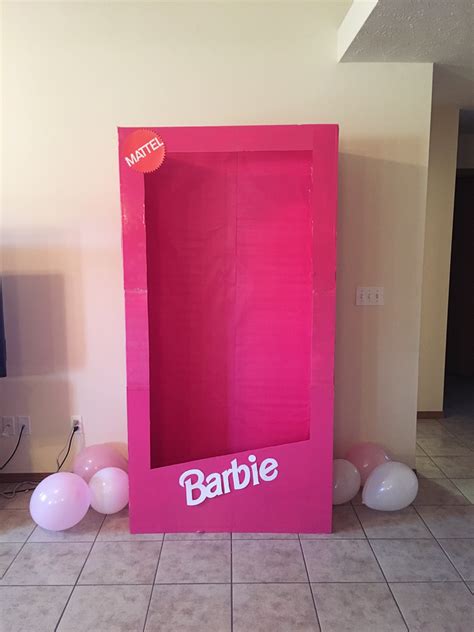Life Size Barbie Box Photo Prop Aide Vo