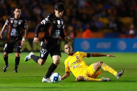 Find the perfect victor davila stock photos and editorial news pictures from getty images. Víctor Dávila se margina del Preolímpico Sub 23 para ...