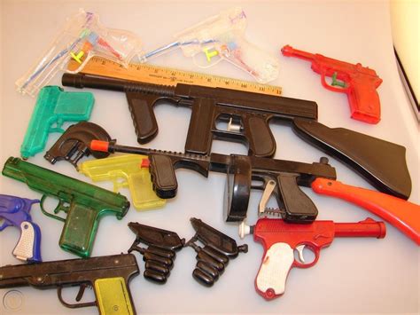 14 Vintage Squirt Gun Collection Squirt Pop Cork And Dart 1858264364