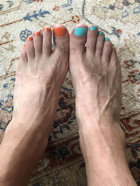 Beautiful Women Men Nail Polish Toe Nails Pedicure Nails Mens Nails Male Feet Anklets