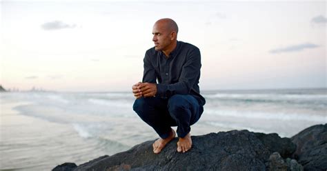 Surfer Kelly Slater Wades Into Fashion The New York Times