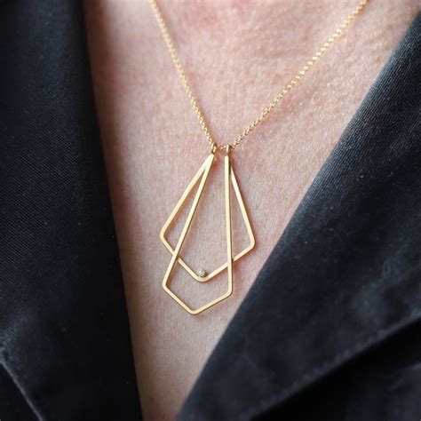 Maybe you would like to learn more about one of these? Double Deco Magic Ring Holder Necklace in 2020 | Cluster ...