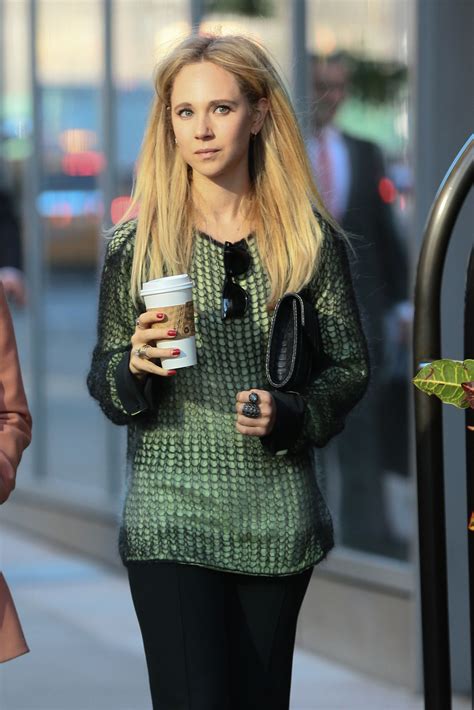 juno temple casual style out in new york city