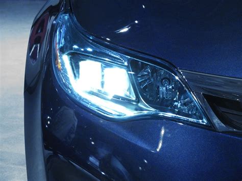 How Xenon Headlights Will Add A Luxury Feel To Any Vehicle Audiomotive
