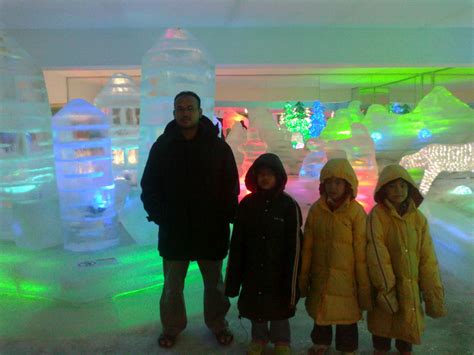 Looking for the best snow in the city wallpaper? ...puing-puing kehidupan: Snow Walk/Ice Walk @ i-City