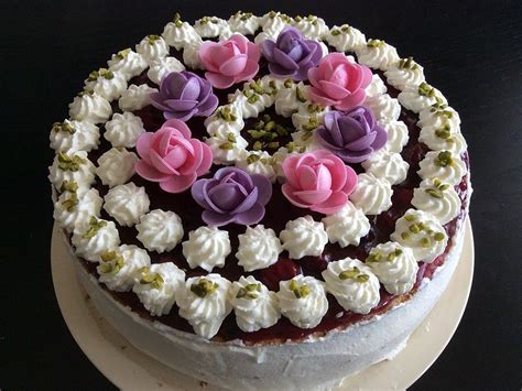 Ein super einfaches rezept nicht nur für kinder! Schnelle Windbeuteltorte von elli25 | Chefkoch | Rezept ...