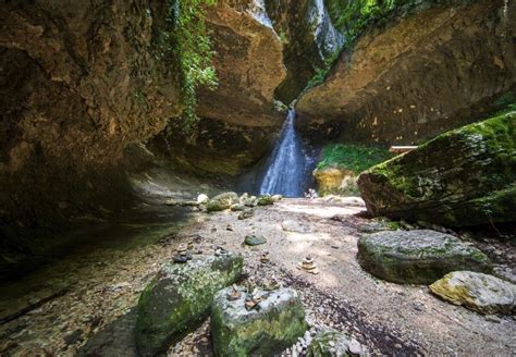 Il Parco Delle Cascate Di Molina è Una Delle Attrazioni Naturalistiche