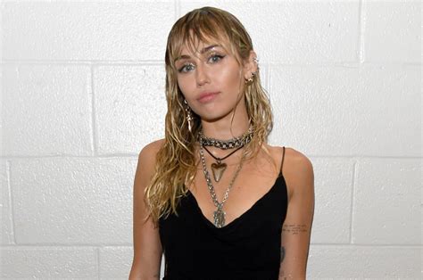 miley cyrus says you don t choose your sexuality after lgbtq controversy