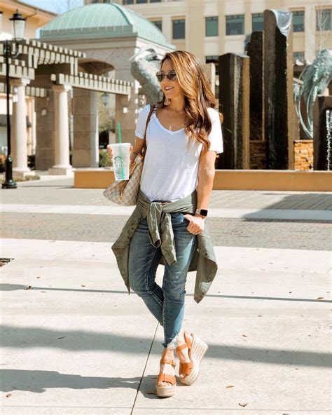 Fall transition layers everyday style SHOP MY INSTAGRAM - Everyday Holly | Style, Everyday ...