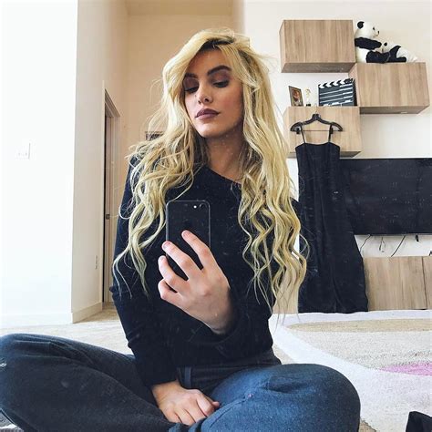 12 Mi Curtidas 243 Mil Comentários Lele Pons Lelepons No Instagram “nosotras Latinas