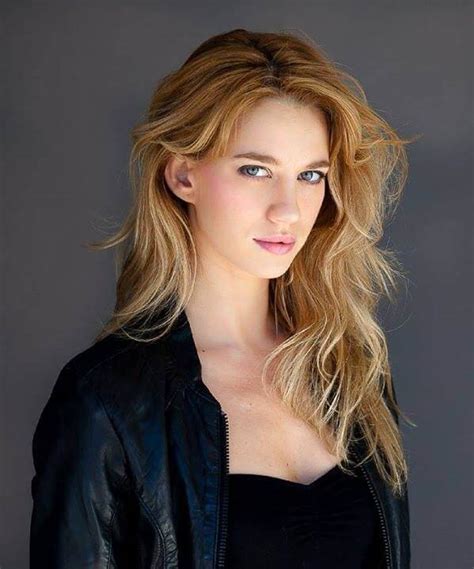 49 Hot Pictures Of Yael Grobglas Which Will Make You Crave For Her The Viraler