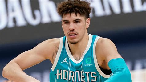 Lamelo Ball Charlotte Hornets Guard To Be Re Evaluated In Four Weeks