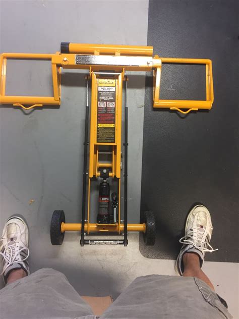 Cub Cadet 550 Pound Lawn Mower Lift For Sale In New Market Md Offerup