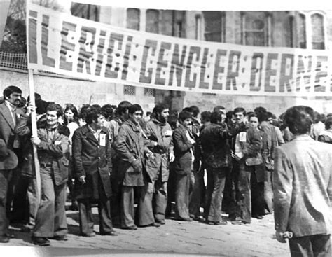 Önceleri kayahan'ın adı nilüfer'e verdiği şarkılarla anılırdı. 40. Yılında İGD'nin Kuruluş Sürecine Dair | Politika ...