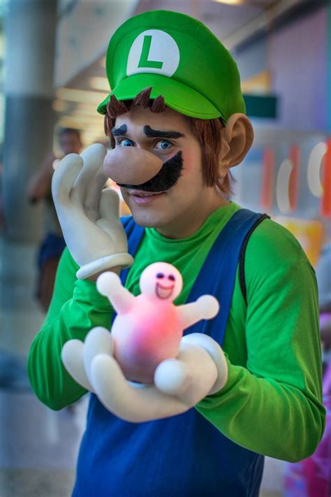 brought to life nintendo cosplay by madizzlee on deviantart best cosplay mario cosplay