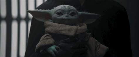Pedro pascal was a proud big brother on tuesday when he introduced the world to his little sister lux, who came out publicly as a transgender woman. The Mandalorian's Luke Reveal Was Pitch-Perfect Nostalgia