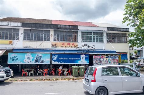 Another well known kolo mee place in the centre of kuching is in the padungan road area at 285 jalan datuk wee kheng chiang. The Best Kolo Mee @ Sin Lian Shin, Kuching, Sarawak ...