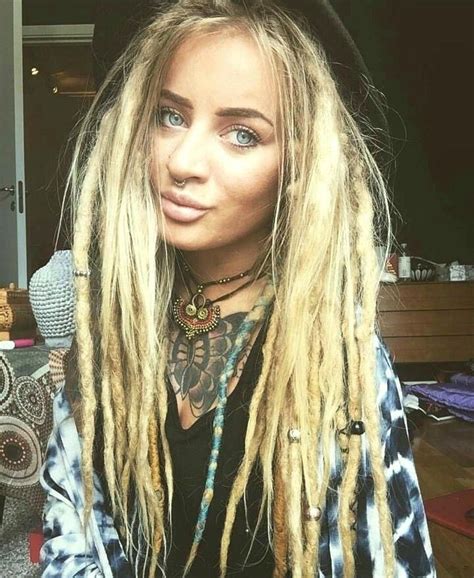 I think it is completely fine for people of any color to have the hairstyle they want (including dreadlocks) (yes lil pump is not white, but his hair is on. Image result for dreads white girls | Blonde dreads, White ...